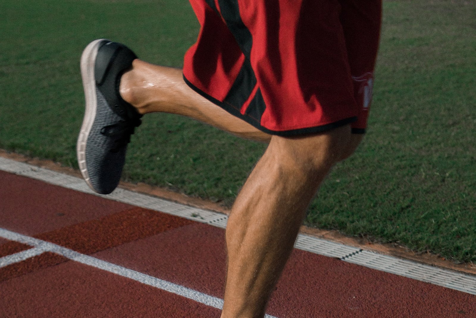 knee image runner